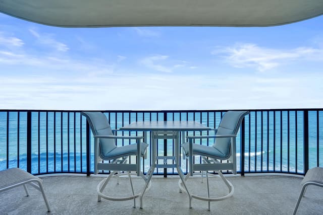 400 Beach Road 703, sold in Tequesta Towers Condo, Tequesta, FL