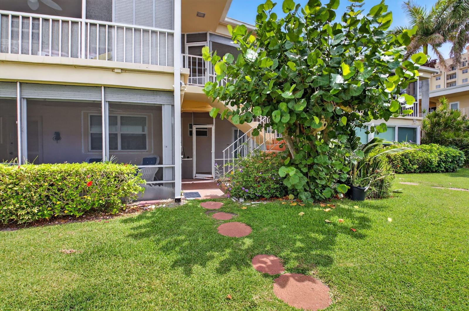 930 Osceola Drive 8, Boca Raton, FL 33432 photo 22