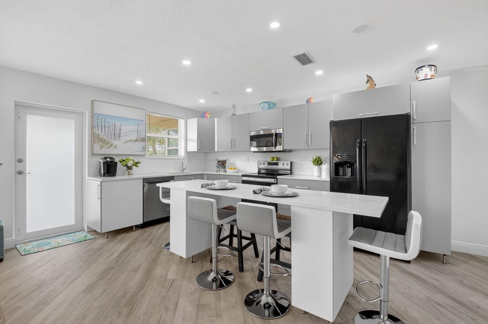 930 Osceola Drive 8 — photo 9