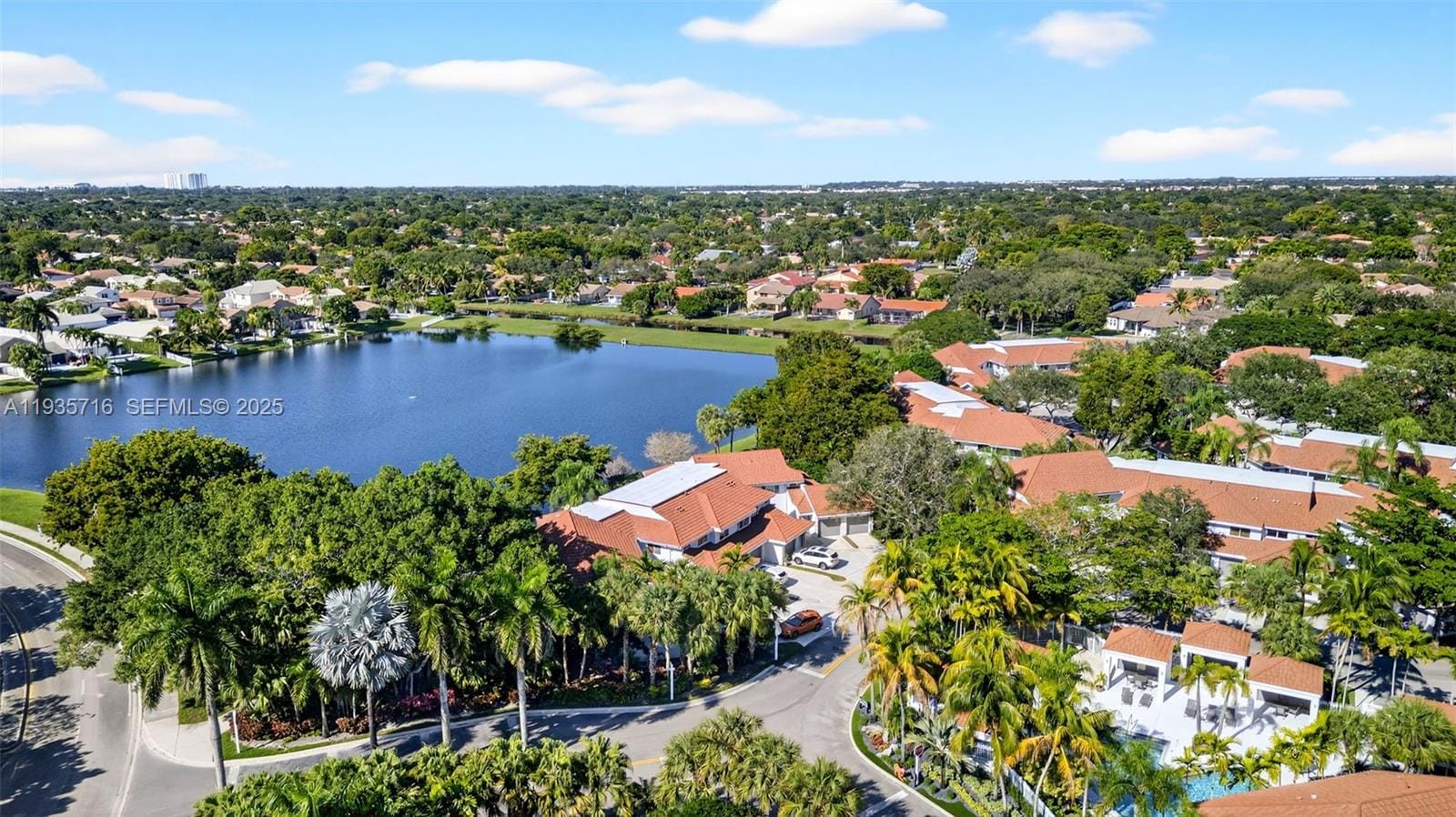 9257 NW 9th Place 9257, Plantation, FL 33324