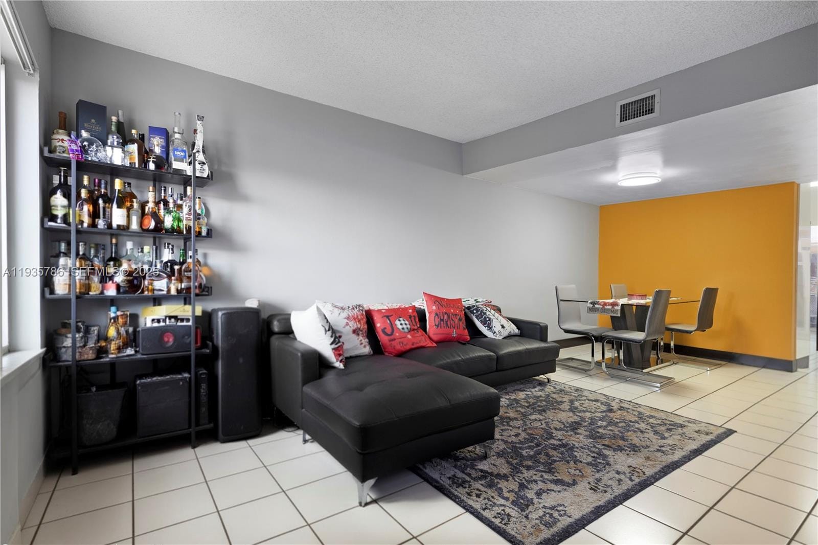 8262 NW 5th Lane 392, Miami, FL 33126 photo 11