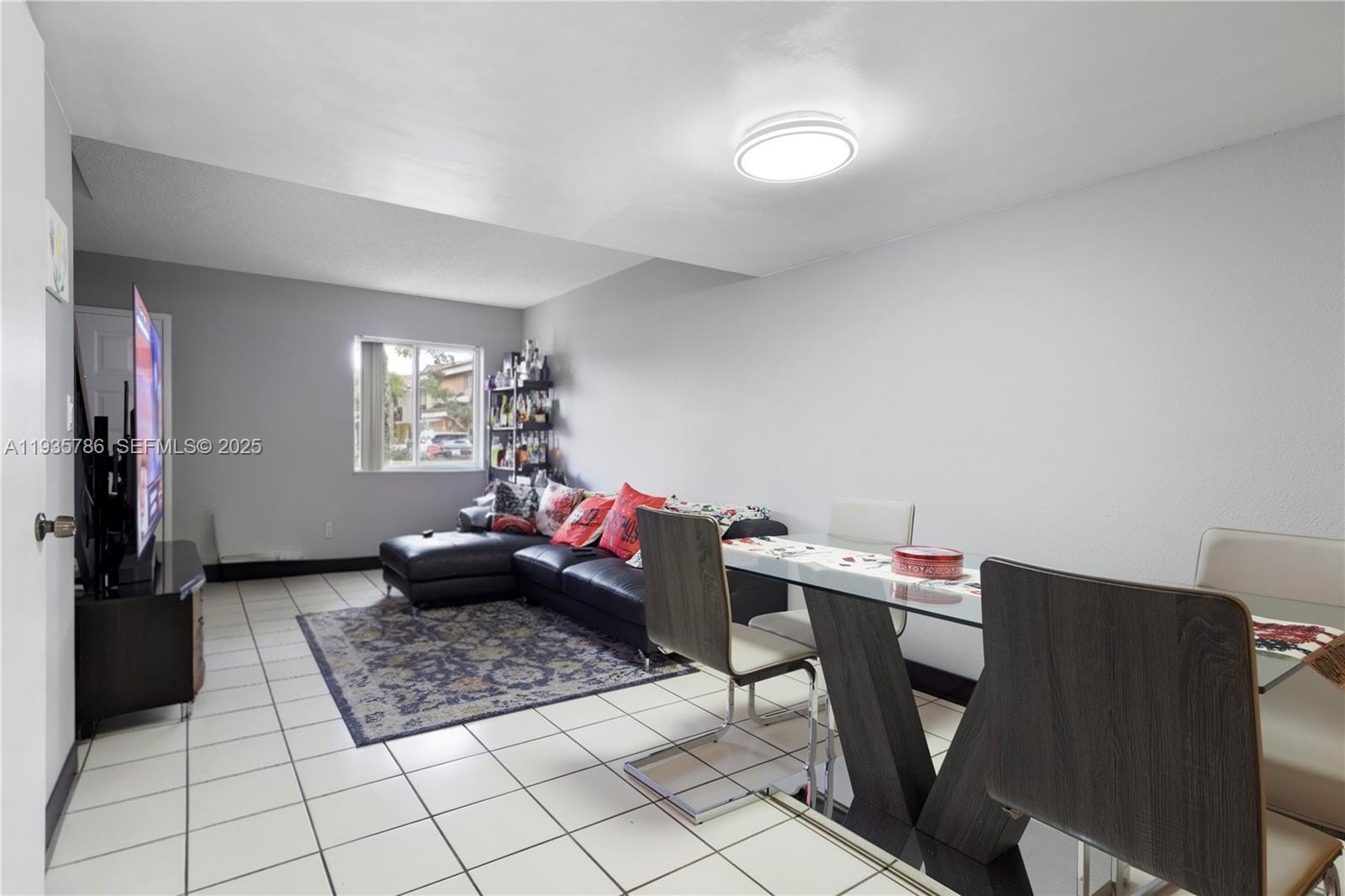 8262 NW 5th Lane 392, Miami, FL 33126 photo 8