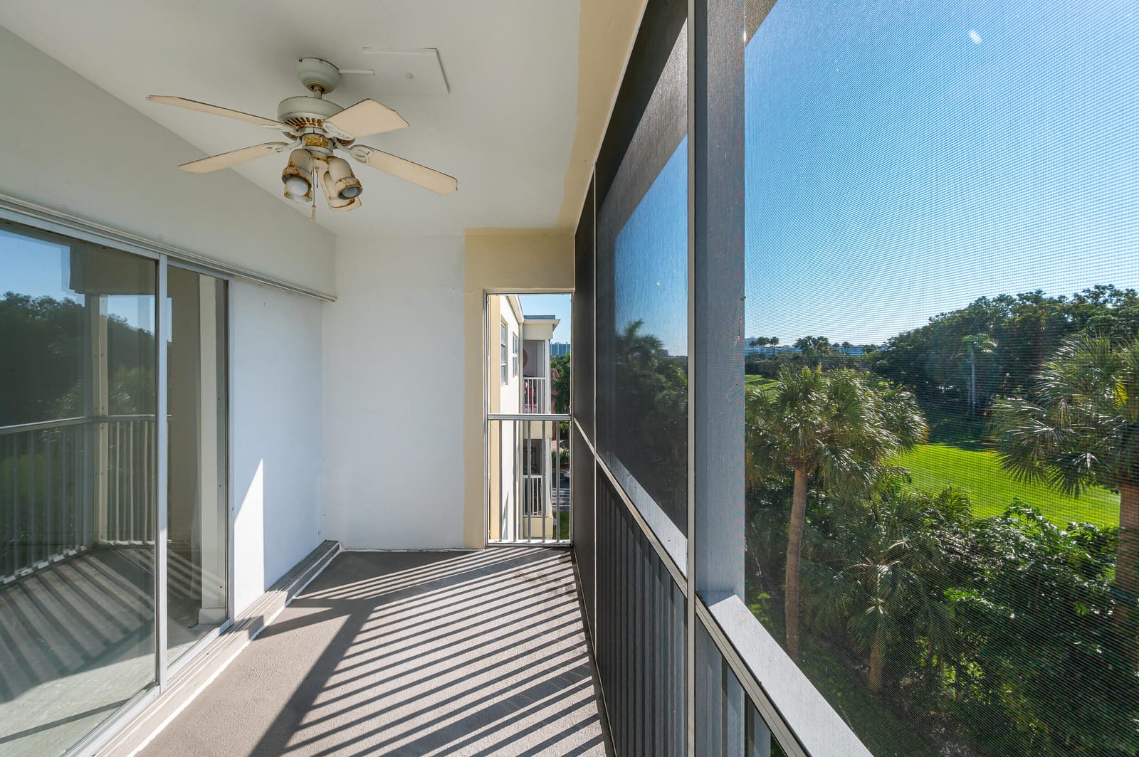 200 E Royal Palm Road 4040 — photo 7