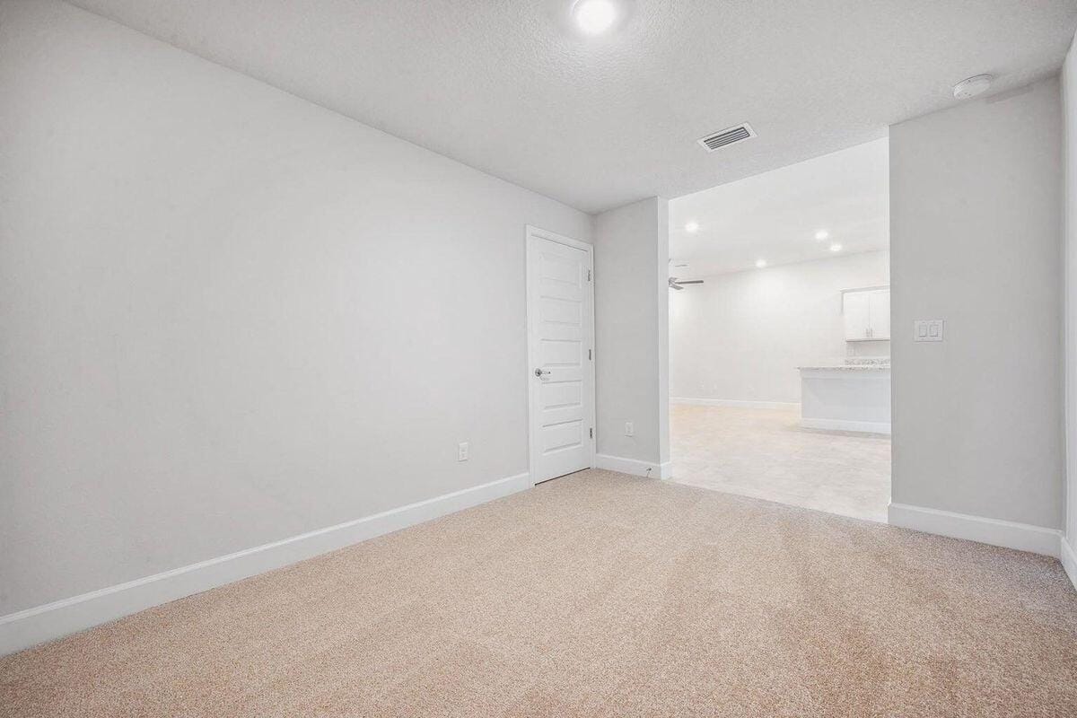8625 Giovanni Avenue, Fort Pierce, FL 34951 photo 15