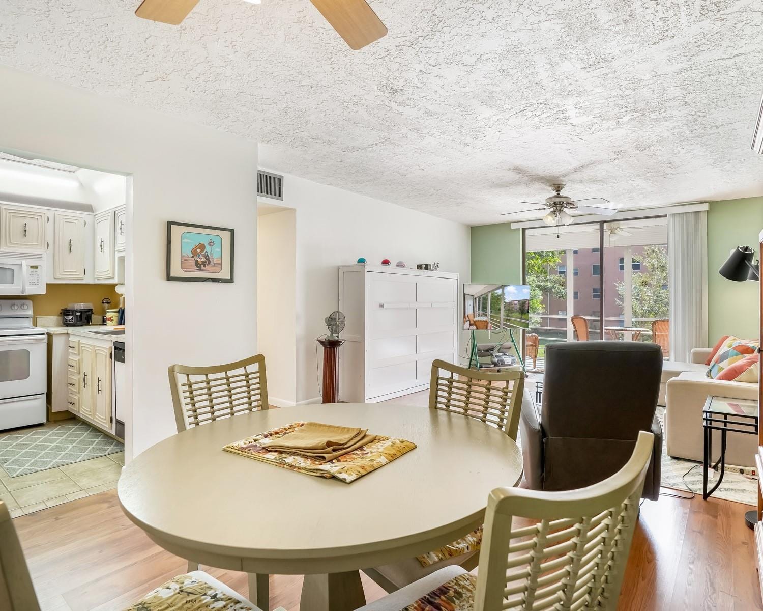 2851 Somerset Drive 205, Lauderdale Lakes, FL 33311 photo 3