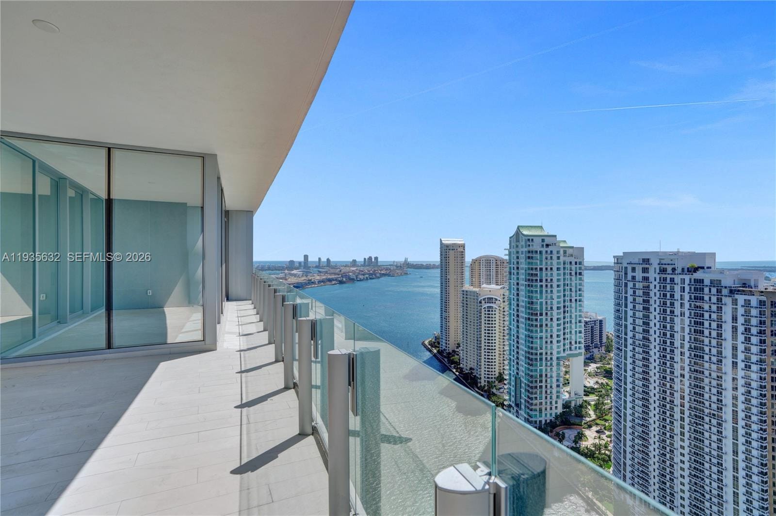 300 Biscayne Blvd Way 3704C — photo 12