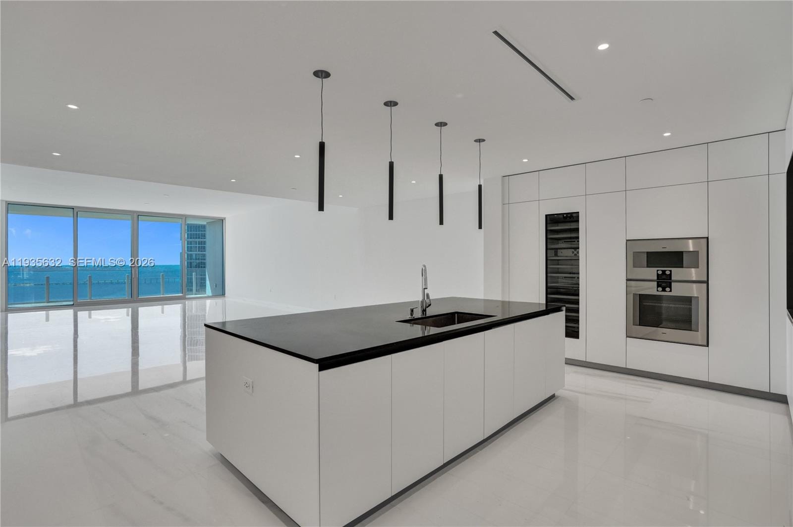 300 Biscayne Blvd Way 3704C, Miami, FL 33131 photo 19
