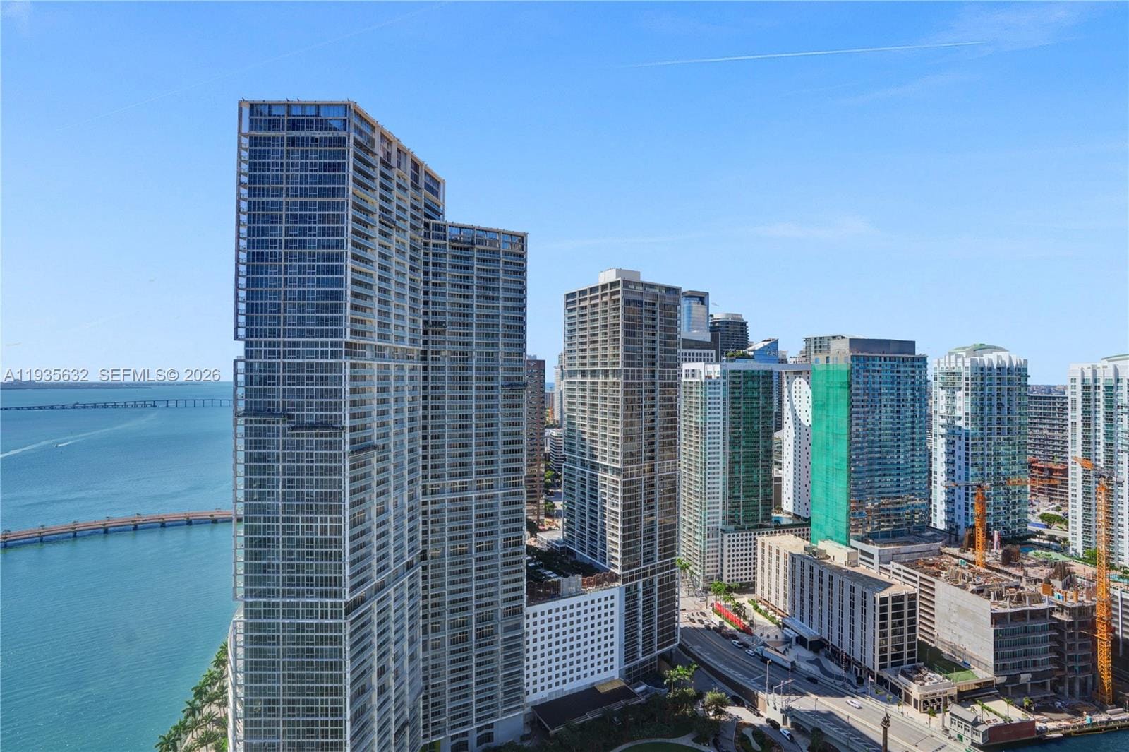 300 Biscayne Blvd Way 3704C — photo 3