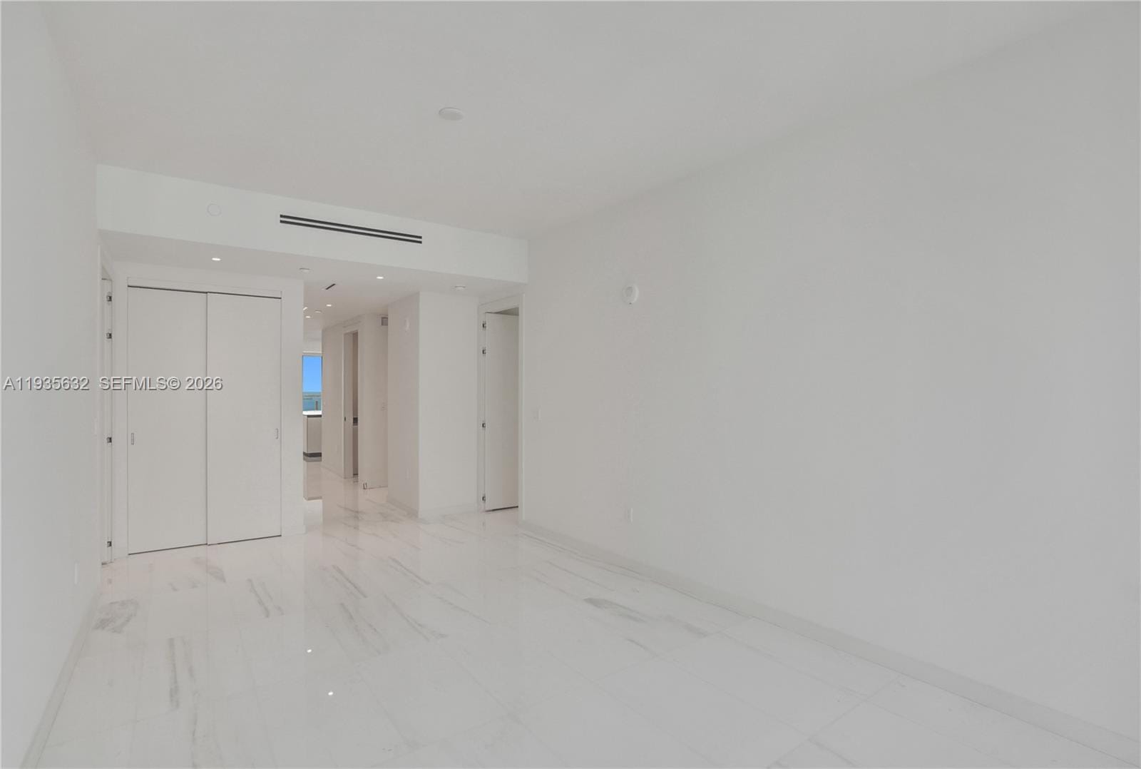 300 Biscayne Blvd Way 3704C, Miami, FL 33131 photo 30