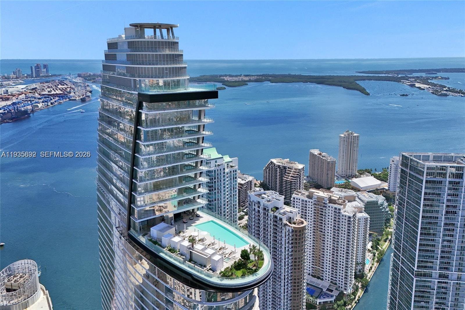 300 Biscayne Blvd Way 3704C — photo 7