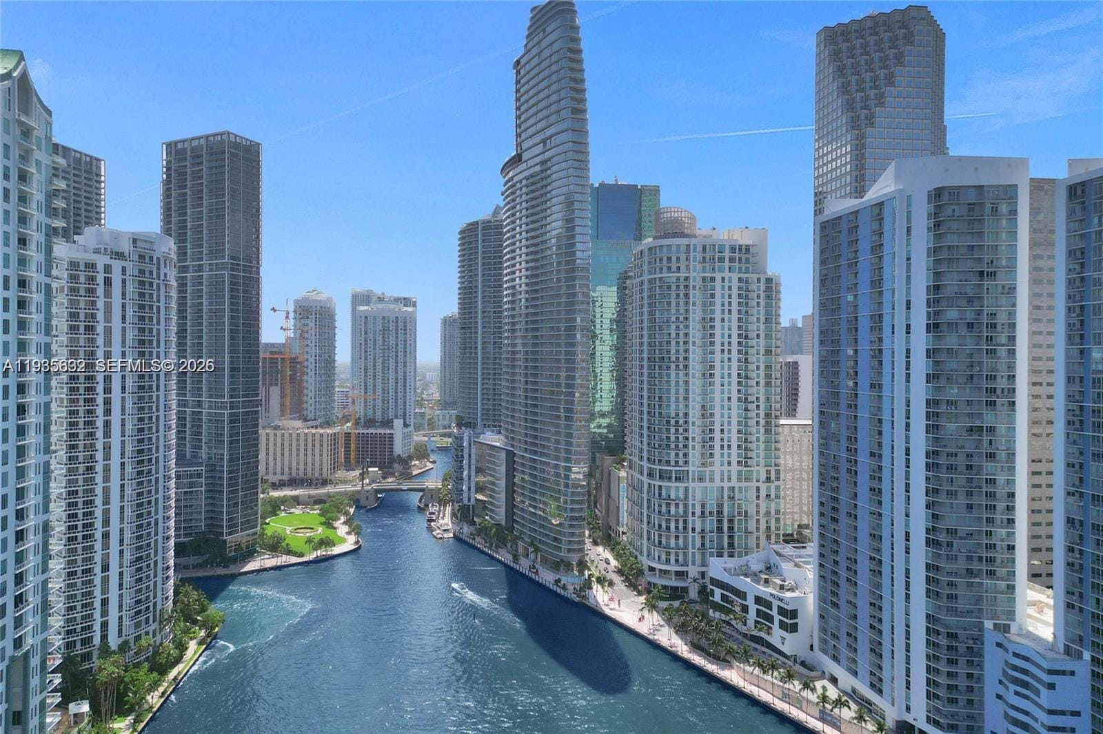 300 Biscayne Blvd Way 3704C — photo 9