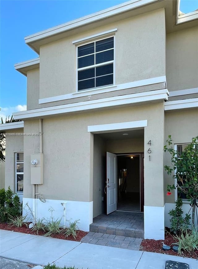461 NE 5th Terrace, sold in Fvp Subdivision, Florida City, FL