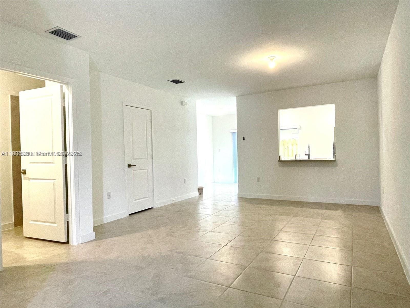 461 NE 5th Terrace, Florida City, FL 33034 photo 2