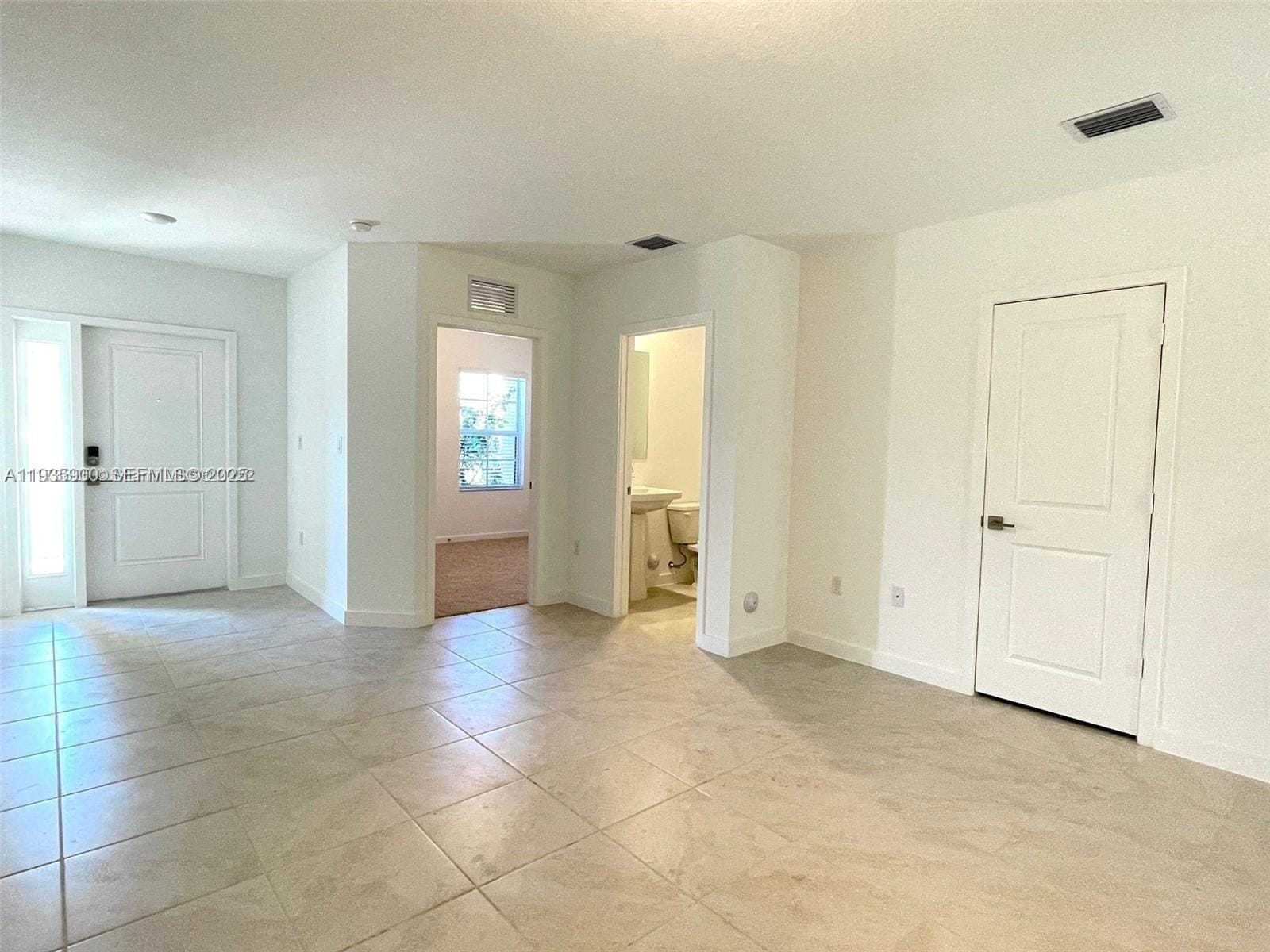 461 NE 5th Terrace, Florida City, FL 33034 photo 3