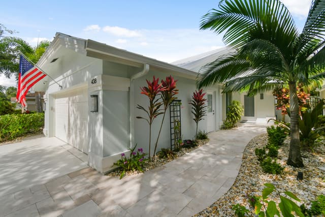 438 River Edge Road, Jupiter, FL 33477