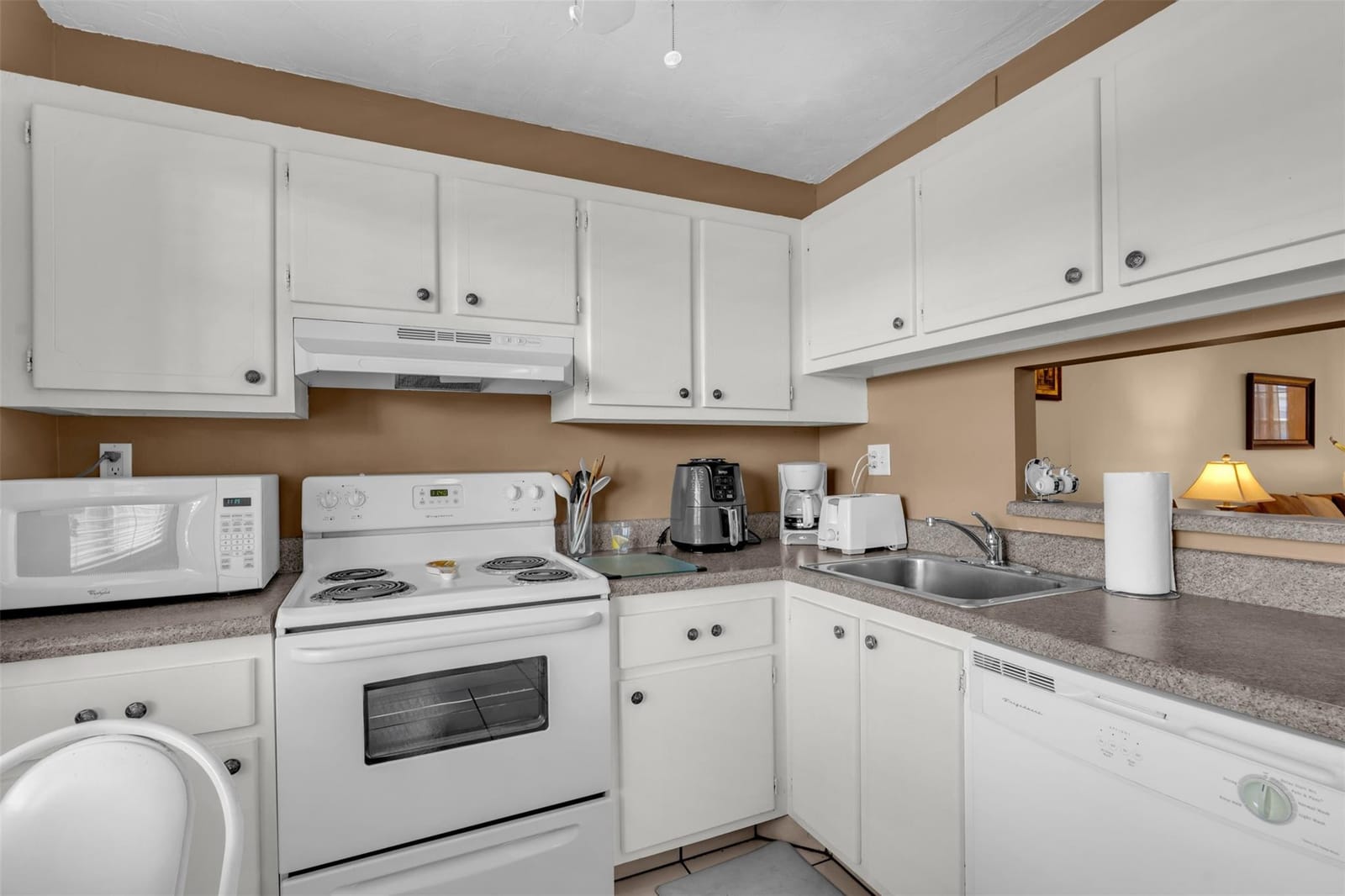 2600 NW 49th Avenue 309 — photo 12