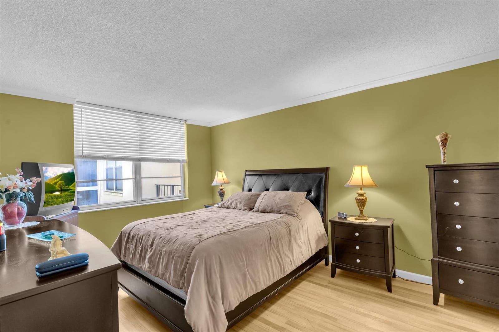 2600 NW 49th Avenue 309, Lauderdale Lakes, FL 33313 photo 13