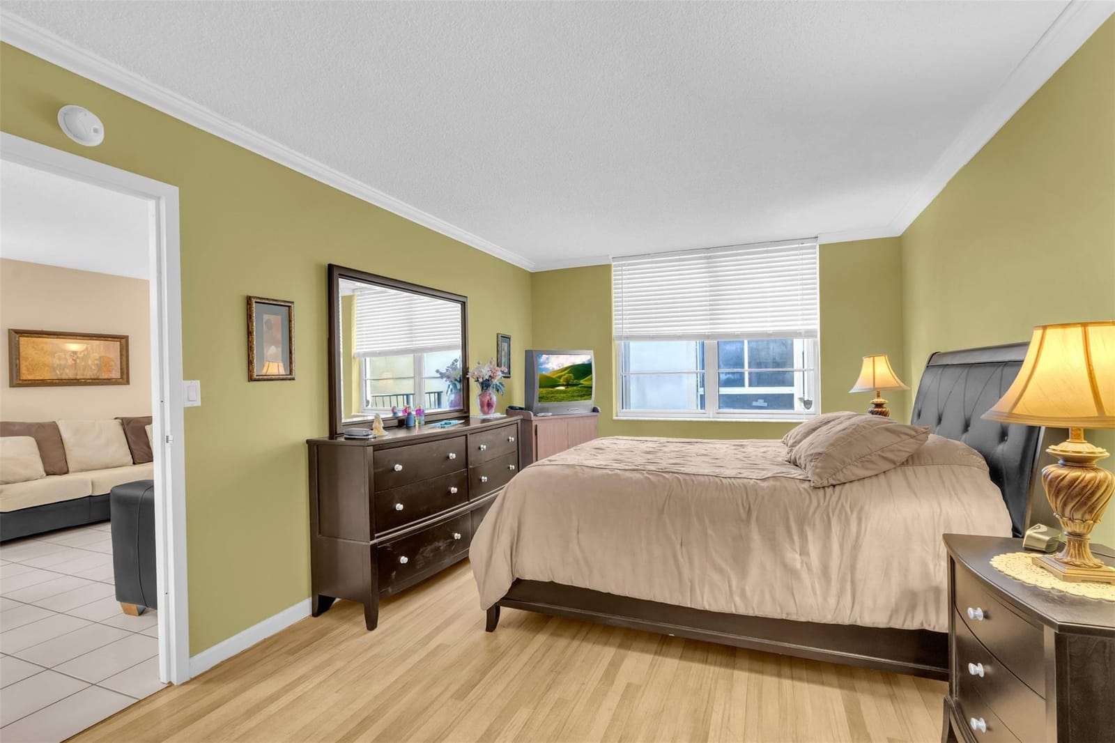 2600 NW 49th Avenue 309, Lauderdale Lakes, FL 33313 photo 14