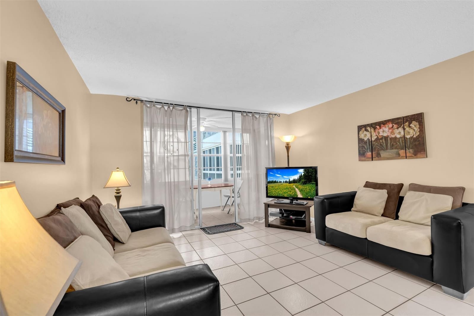 2600 NW 49th Avenue 309 — photo 8