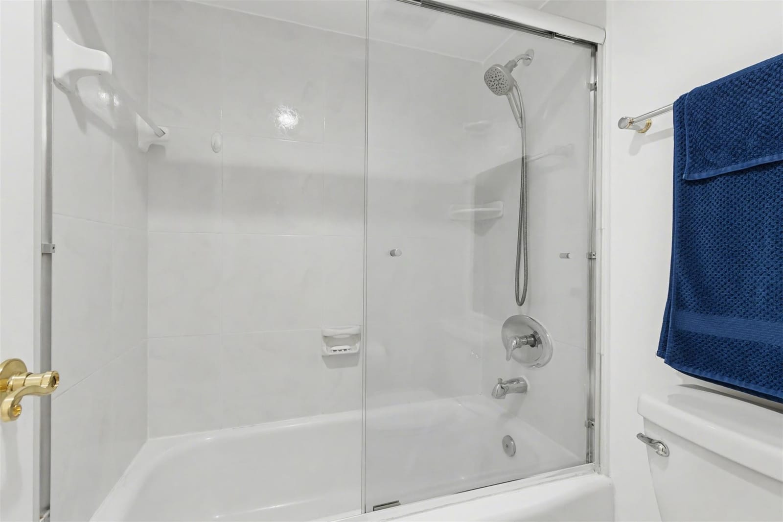 2307 S Cypress Bend Drive 106a, Pompano Beach, FL 33069 photo 24