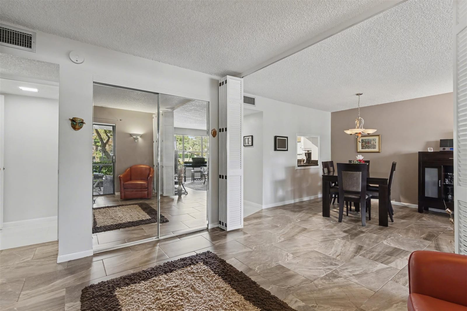 2307 S Cypress Bend Drive 106a, Pompano Beach, FL 33069 photo 8
