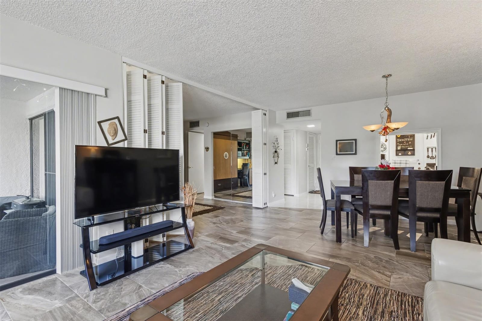 2307 S Cypress Bend Drive 106a, Pompano Beach, FL 33069 photo 9