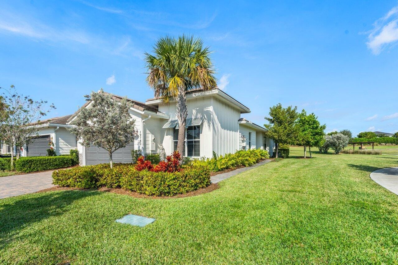 19743 Weathervane Way — photo 4