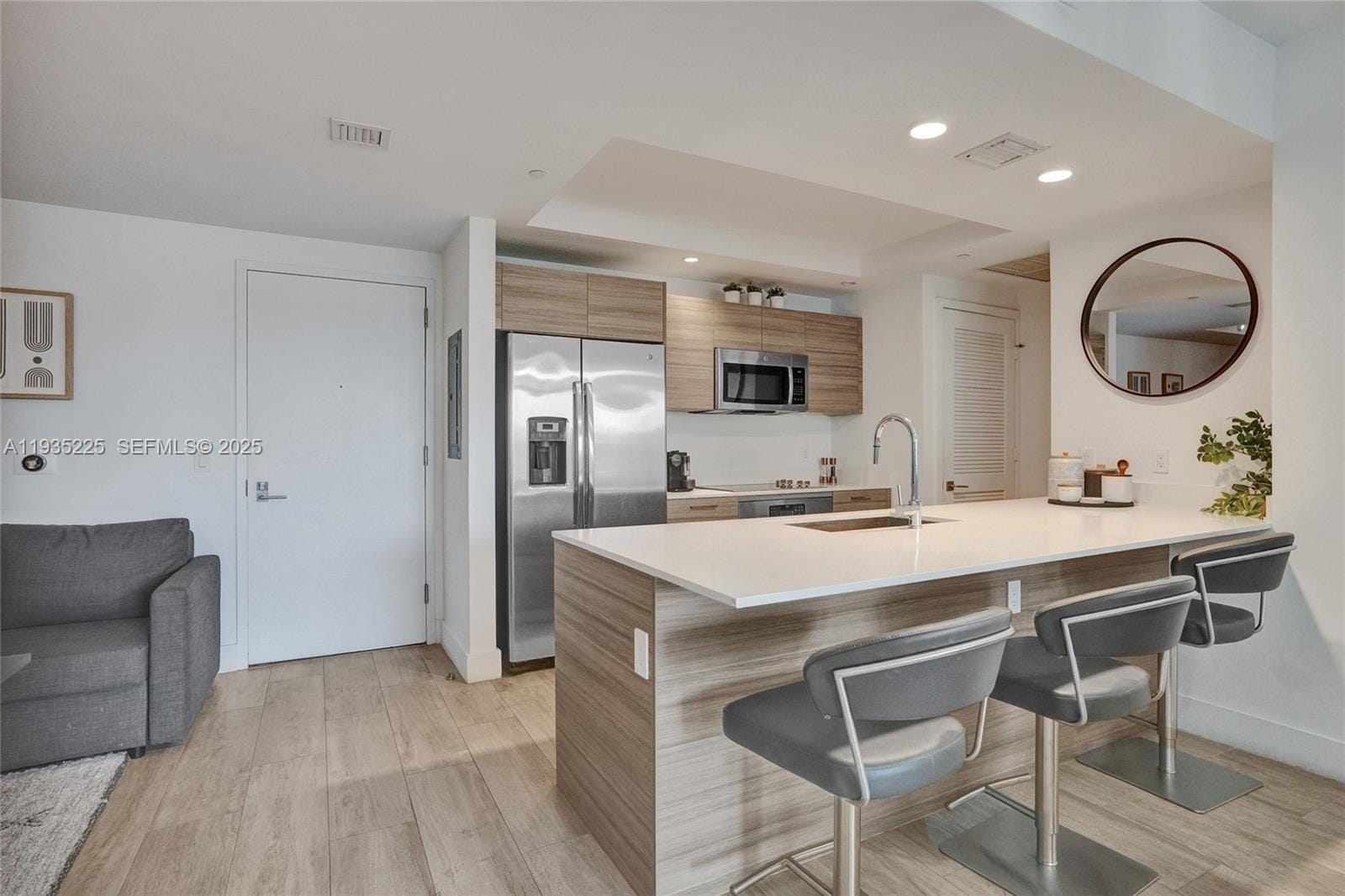 121 NE 34th Street 902, Miami, FL 33137 photo 11