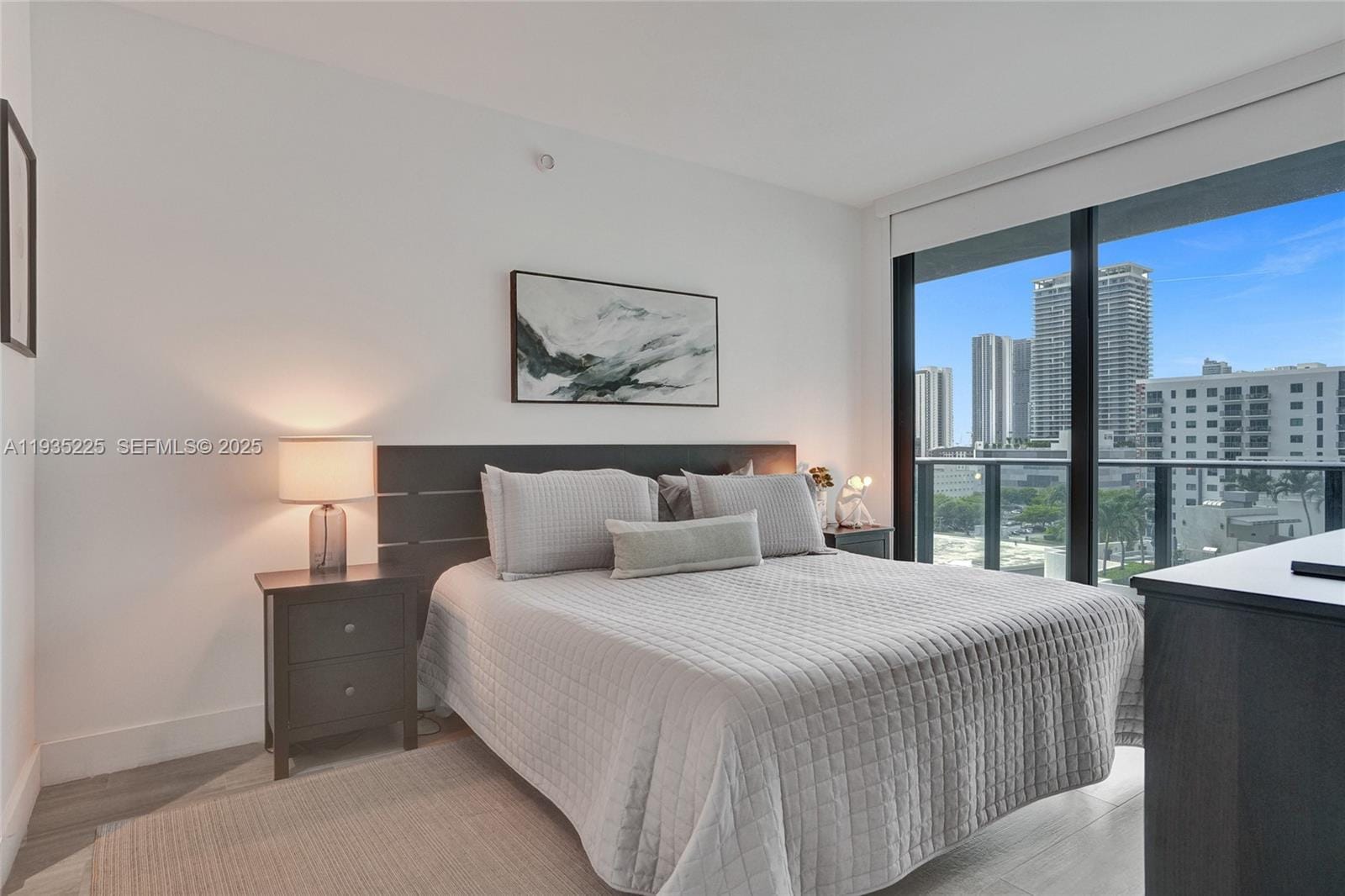 121 NE 34th Street 902, Miami, FL 33137 photo 20