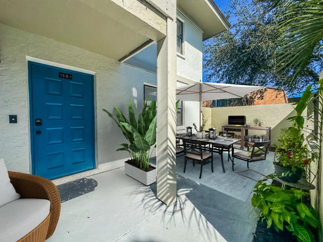 3130 SW 20th Terrace 13b1, sold in Delray Oaks Condo, Delray Beach, FL
