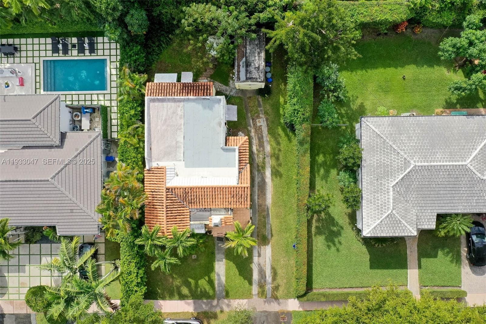 222 Romano Avenue, Coral Gables, FL 33134 photo 10