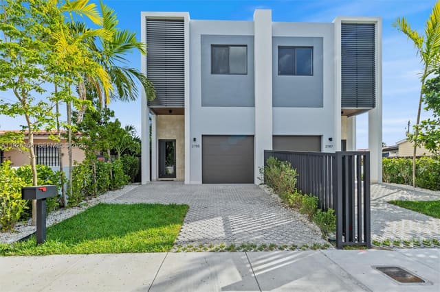 2785 SW 34th Avenue, sold in Silver Bluff Gardens, Miami, FL