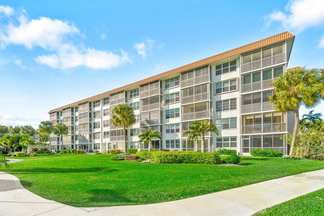2717 Florida Boulevard 424, Delray Beach, FL 33483 photo 24