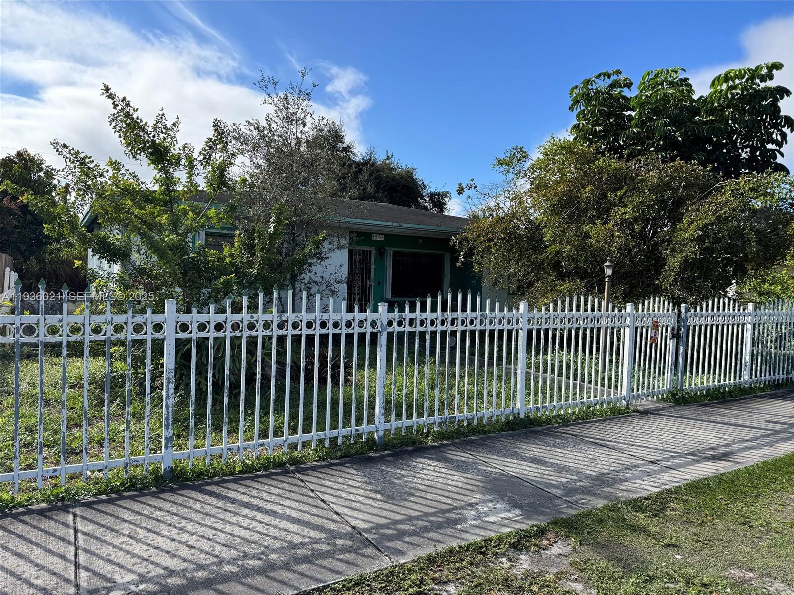 1540 NW 135th Street, Miami, FL 33167 photo 2