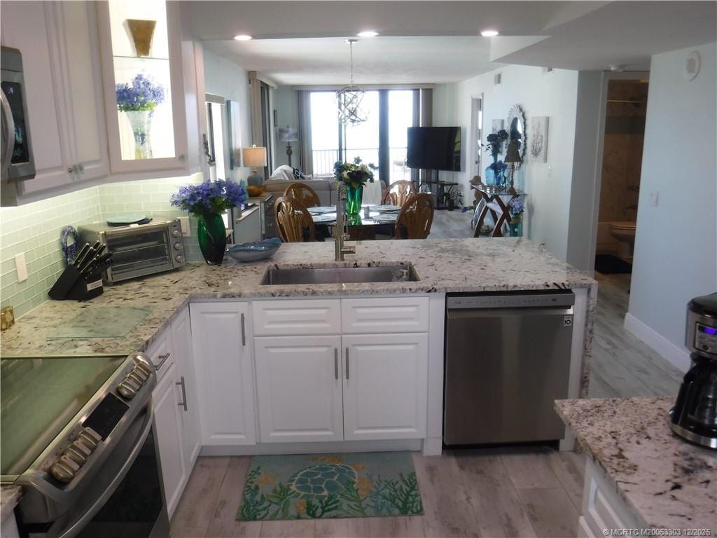 7380 S Ocean Drive 517 — photo 8