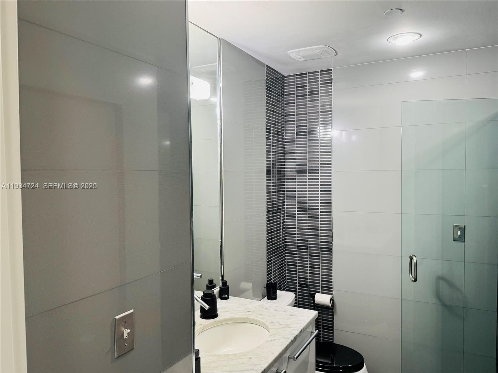 900 Biscayne Boulevard 4504, Miami, FL 33132 photo 13