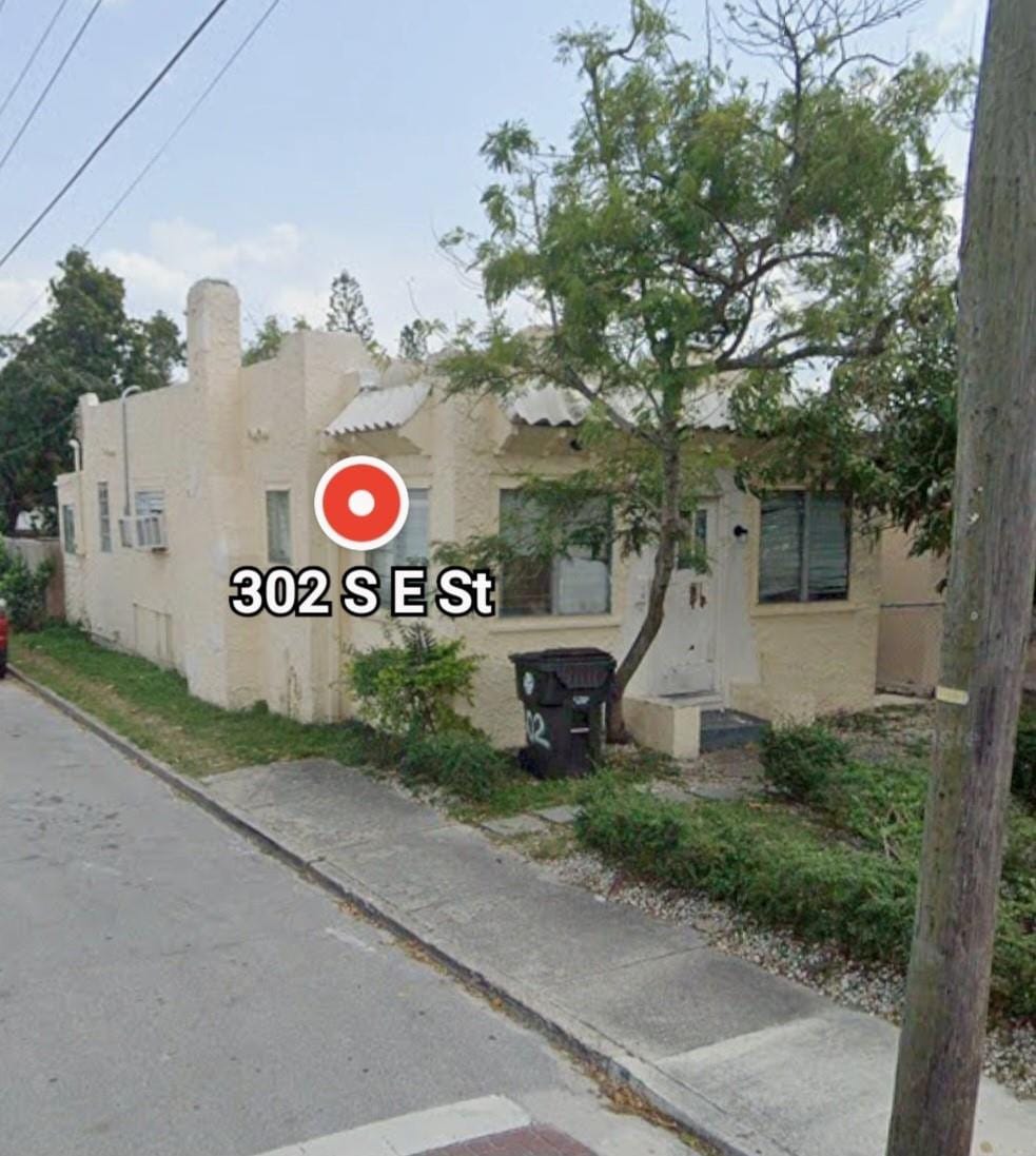 302 S E Street, Lake Worth Beach, FL 33460