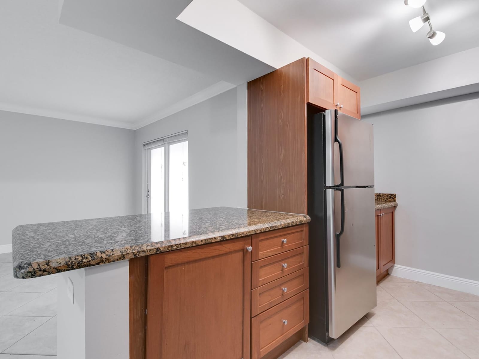 4001 NE 21st Avenue 207 — photo 12