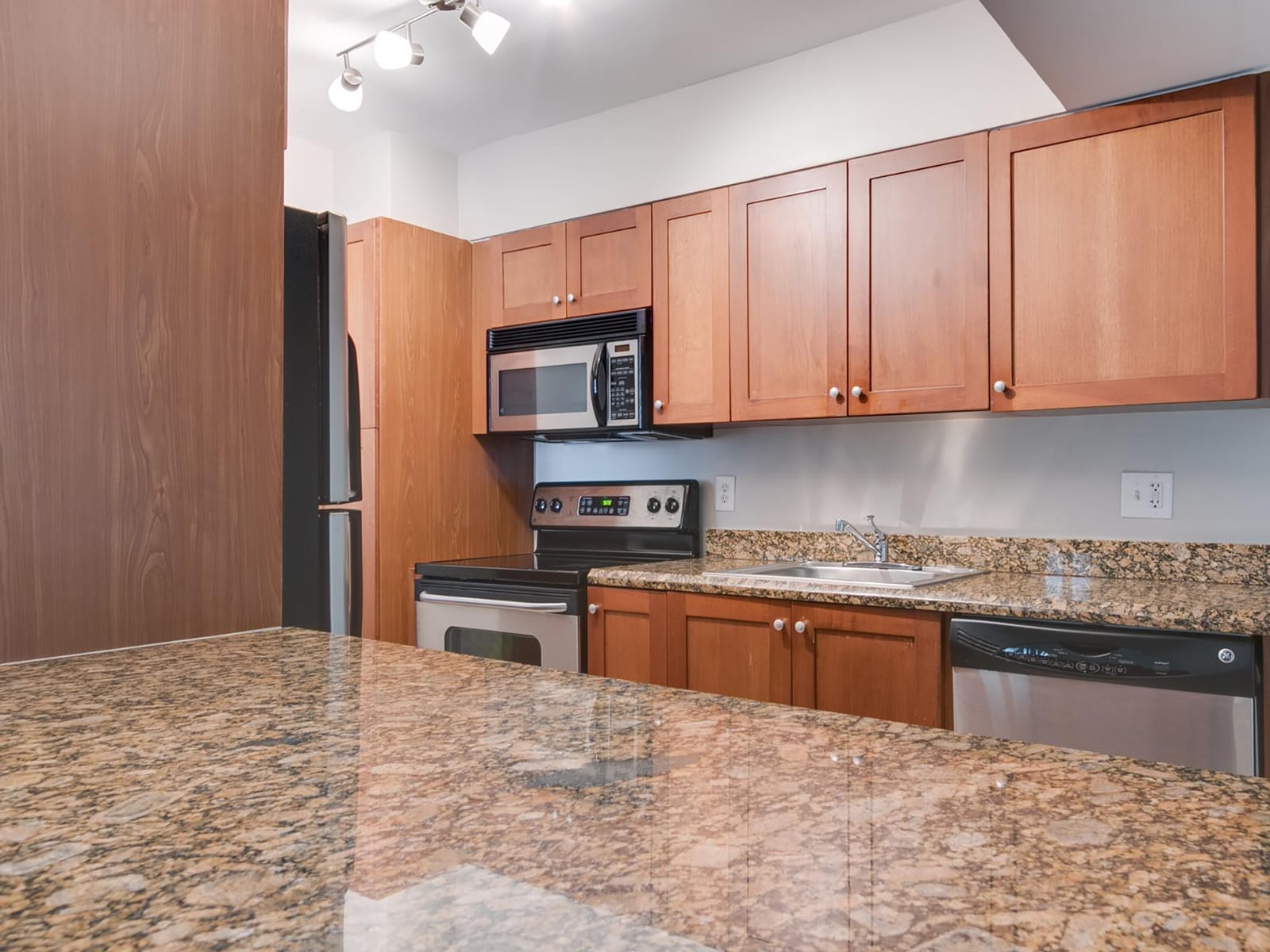 4001 NE 21st Avenue 207 — photo 9