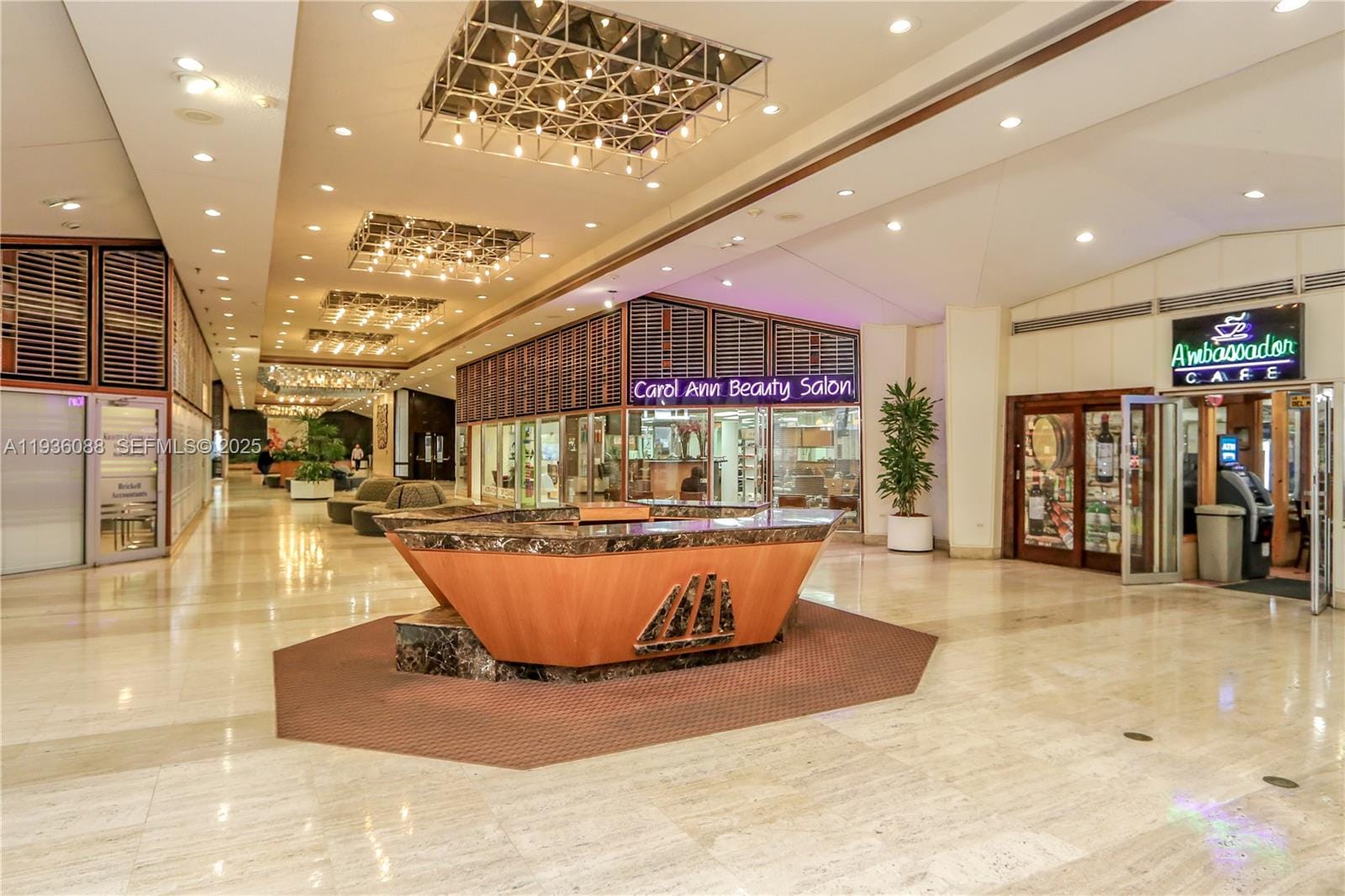 825 Brickell Bay Drive 3CL32 — photo 2