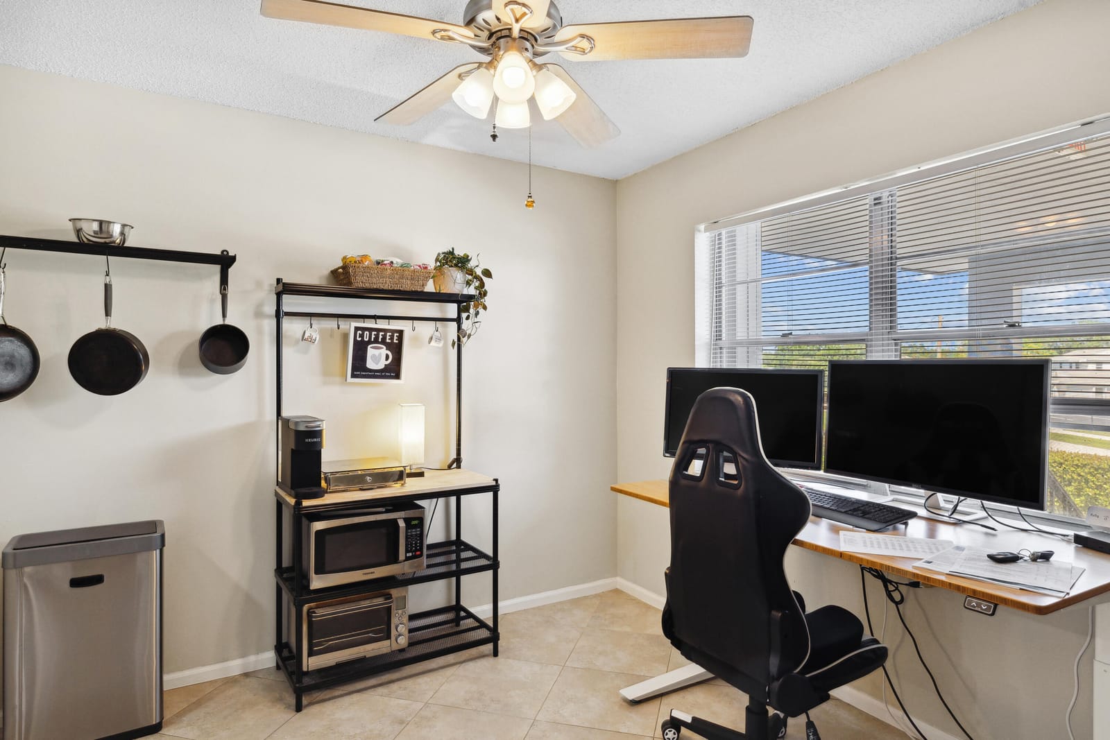 3075 E Gardens East Drive 32 — photo 4