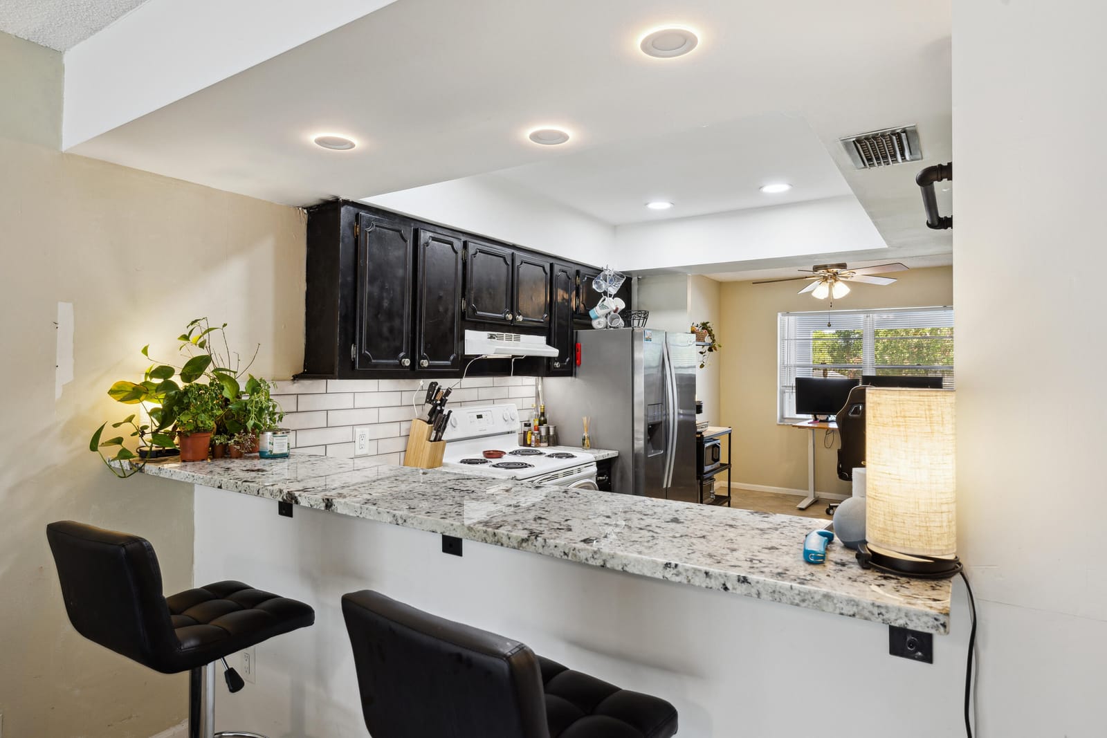 3075 E Gardens East Drive 32 — photo 8