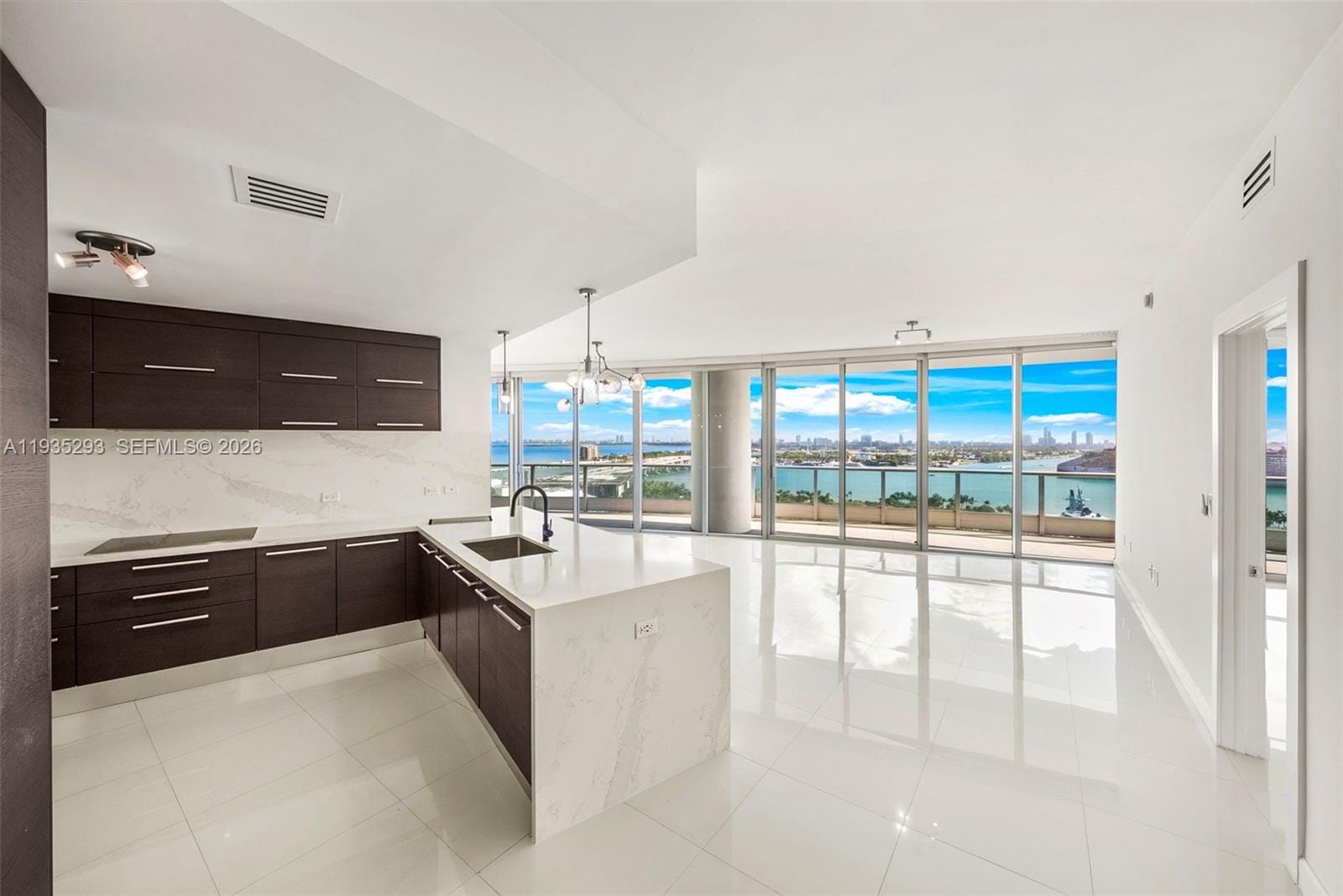 900 Biscayne Boulevard 2106 — photo 7