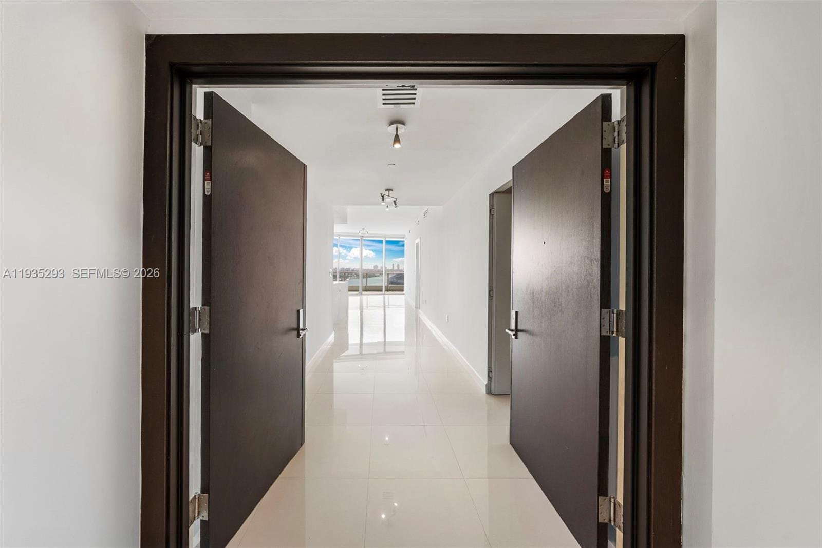 900 Biscayne Boulevard 2106 — photo 10