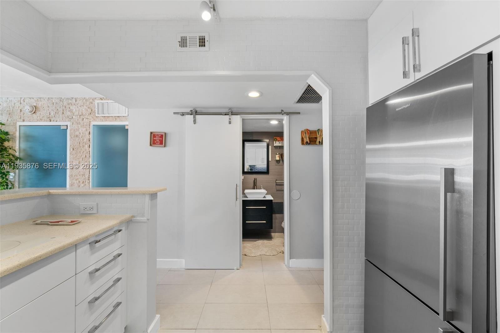 1228 West Avenue 704, Miami Beach, FL 33139 photo 6