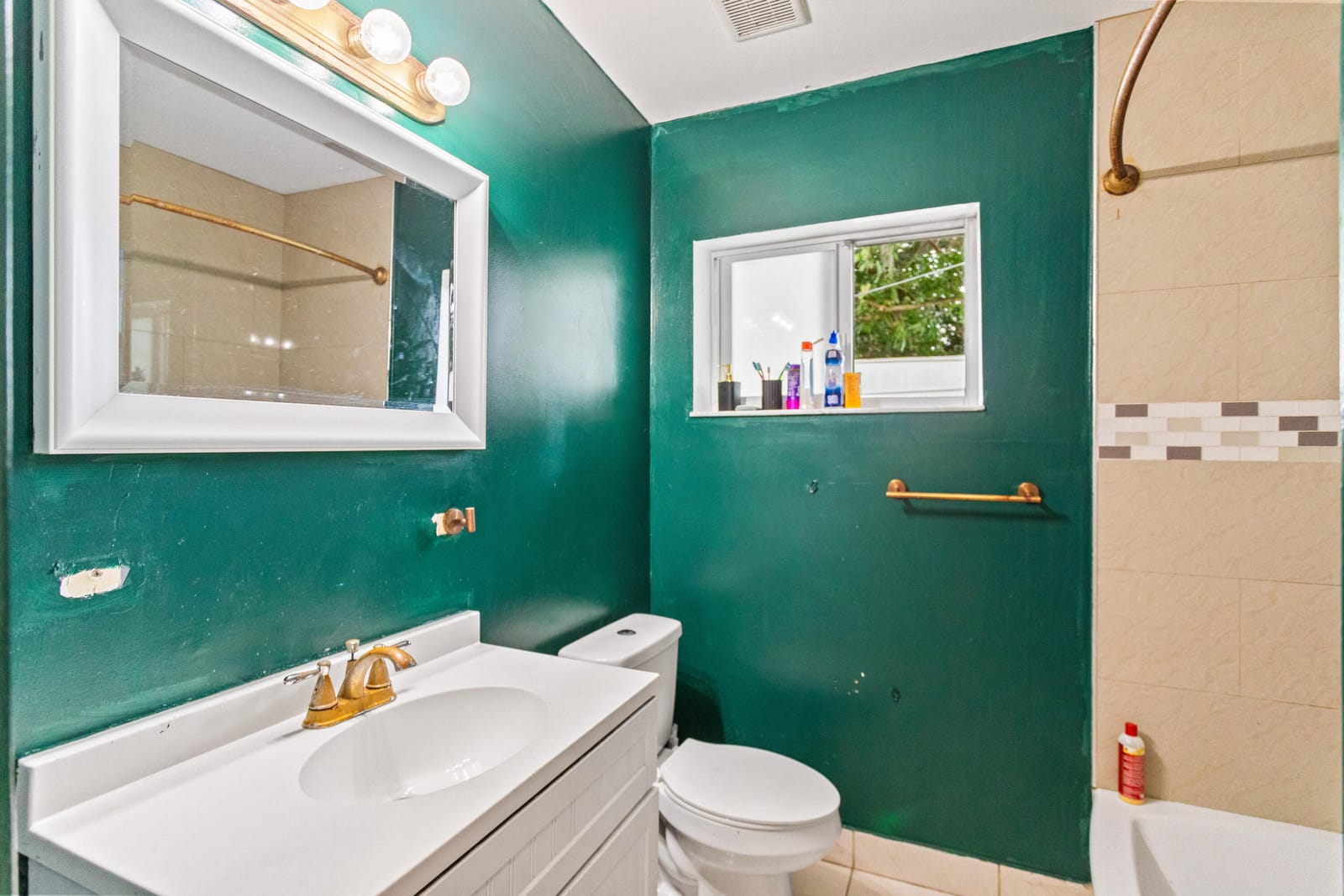 13150 NW 10th Avenue, North Miami, FL 33168 photo 13