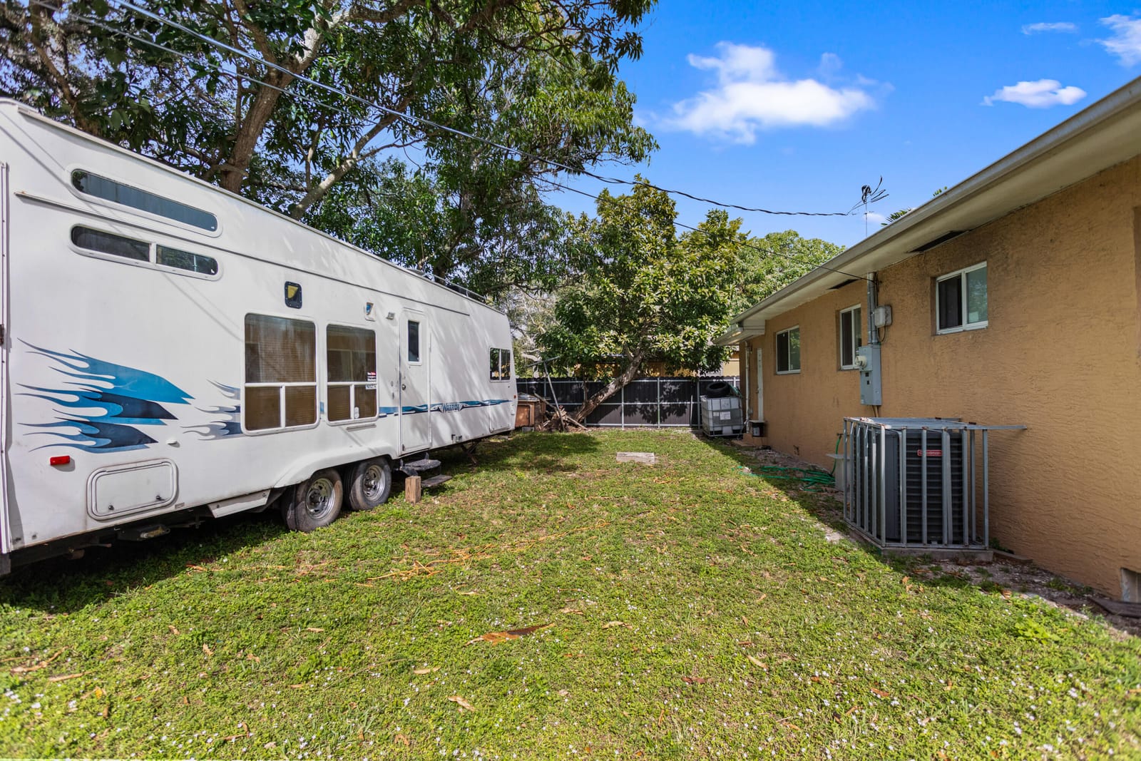 13150 NW 10th Avenue, North Miami, FL 33168 photo 9