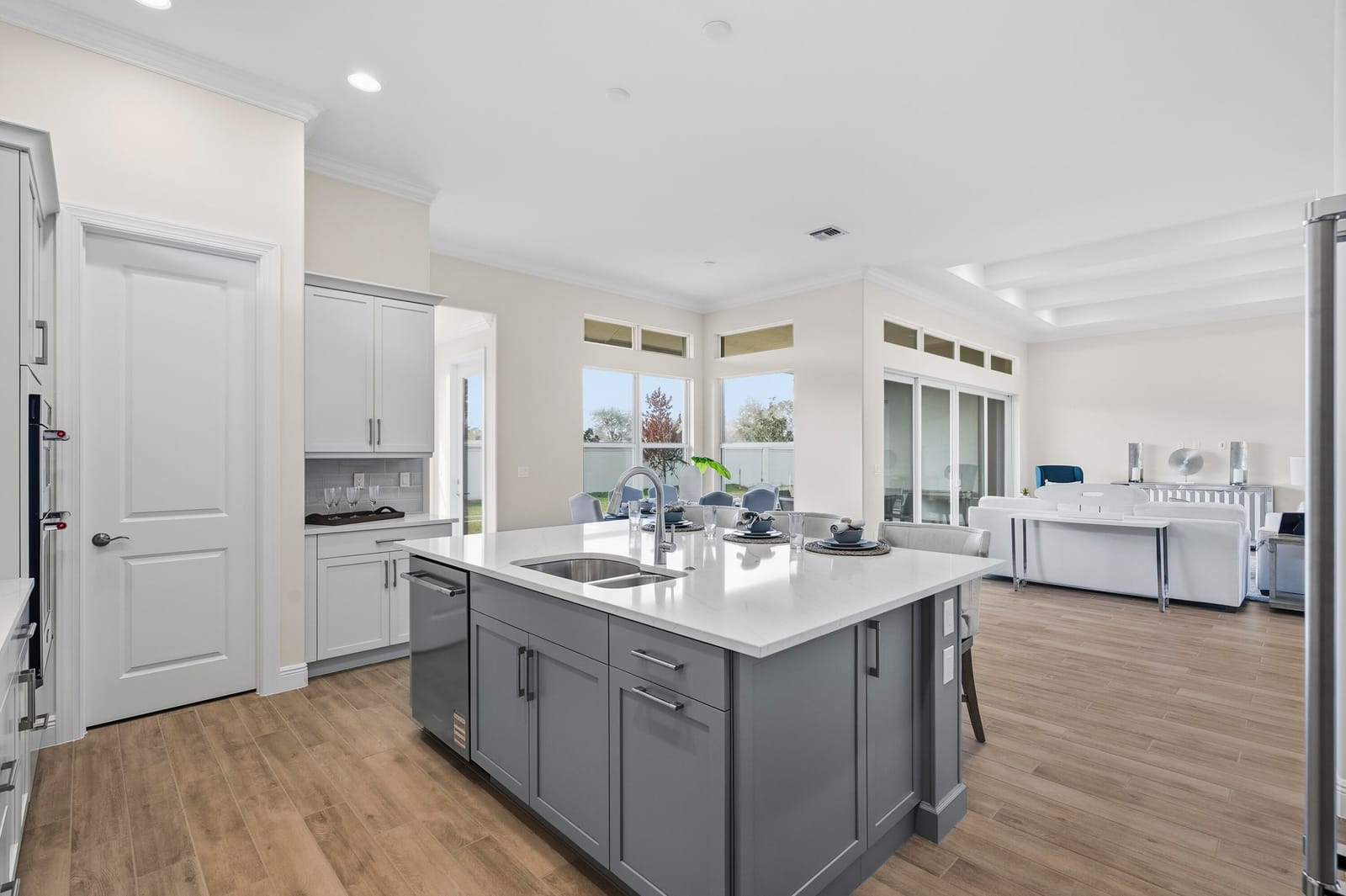 5745 Bent Pine Square, Vero Beach, FL 32967 photo 4