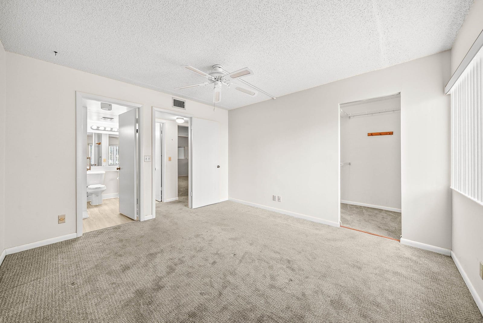 325 Knotty Pine Circle C-1, Greenacres, FL 33463 photo 14