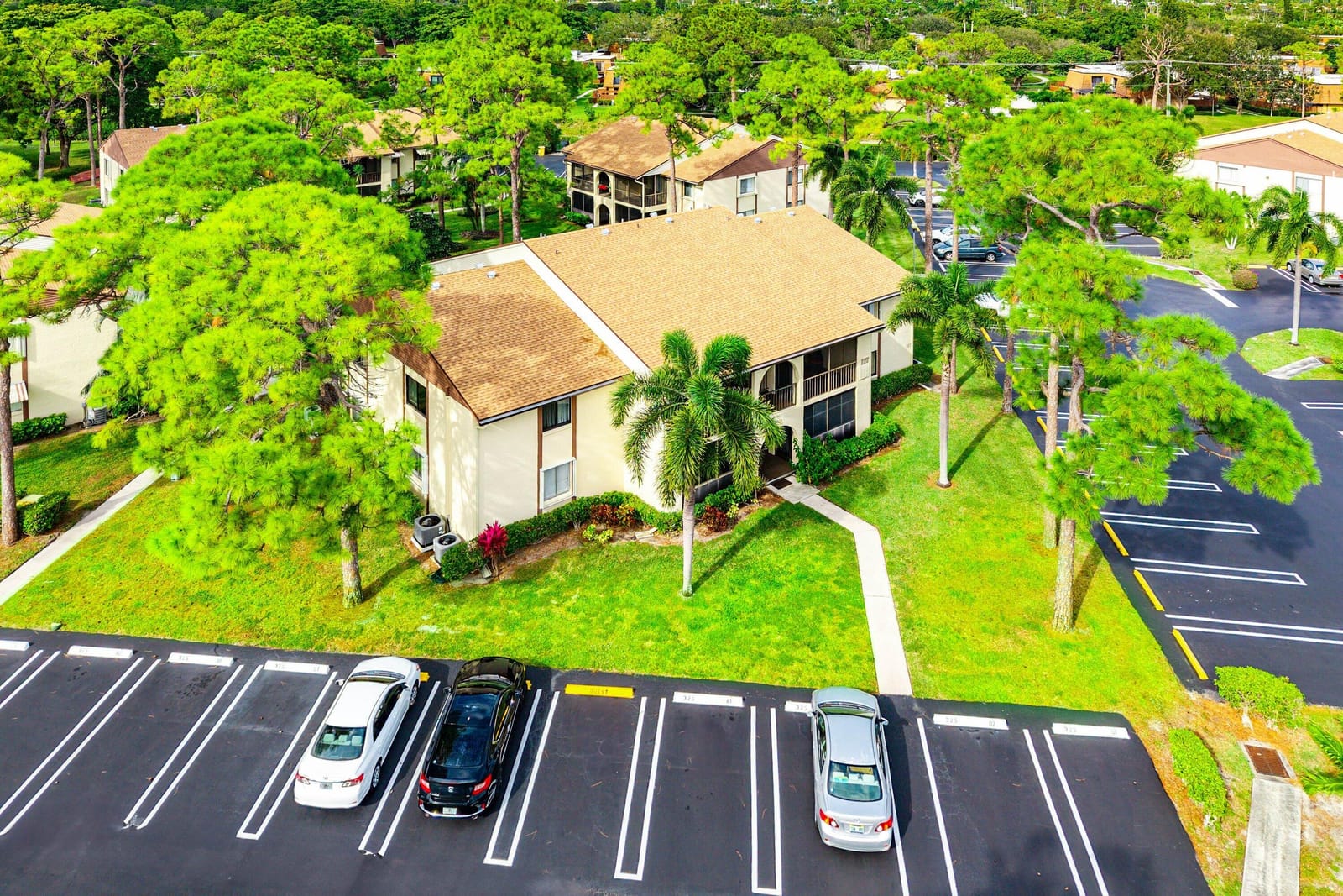 325 Knotty Pine Circle C-1, Greenacres, FL 33463 photo 19